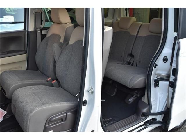 Honda N BOX 2018-08 183556-27