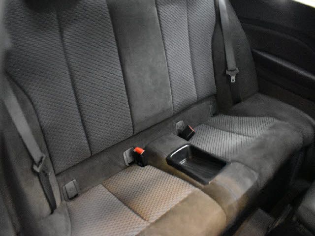 Bmw 2 SERIES 2015-09 20560-20