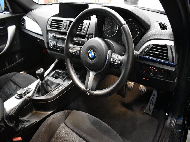 Bmw 2 SERIES 2015-09 20560-18