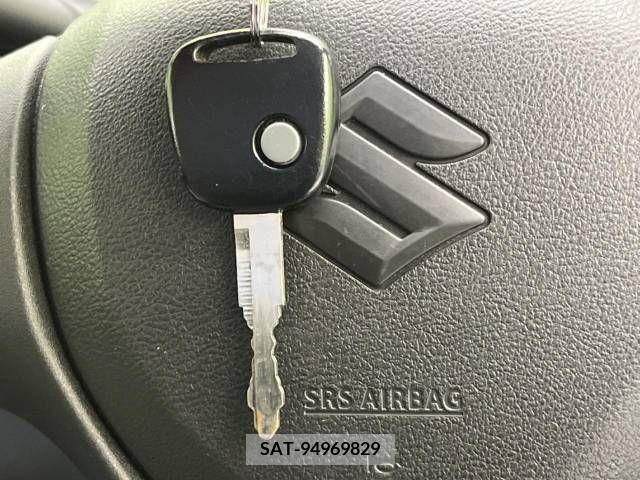 Suzuki ALTO 2015-06 325598-7