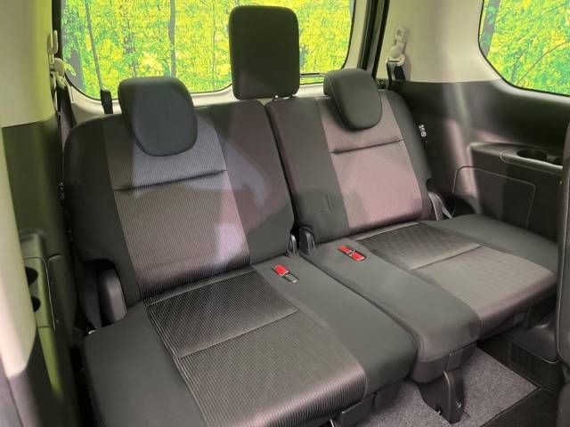 Nissan SERENA 2019-02 188685-10