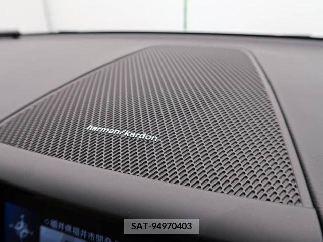 Volvo XC60 2019-03 320601-5