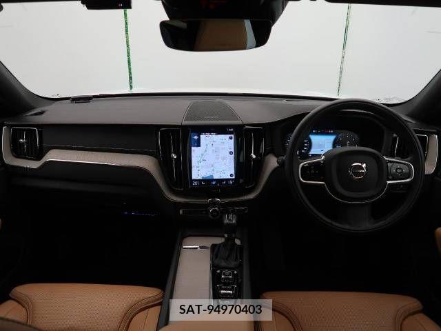 Volvo XC60 2019-03 320601-1