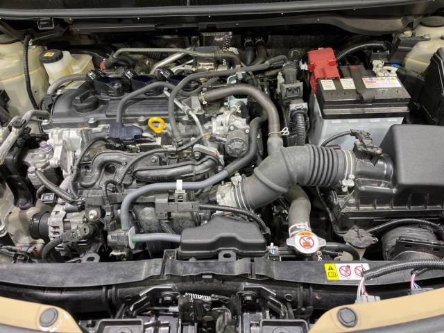 Toyota YARIS CROSS 2023-03 183391-18