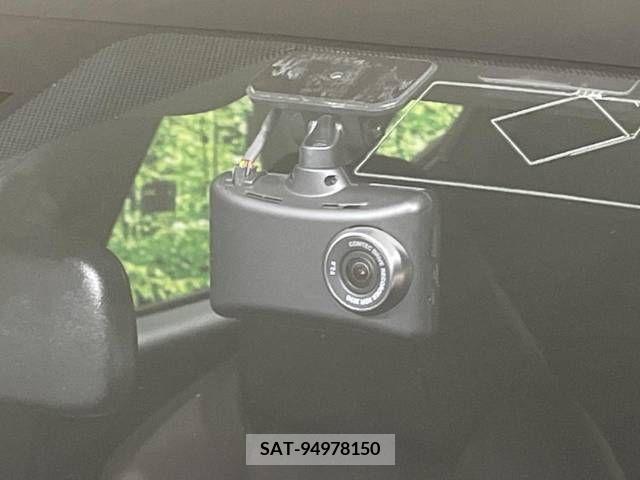 Toyota C-HR 2018-05 346463-7