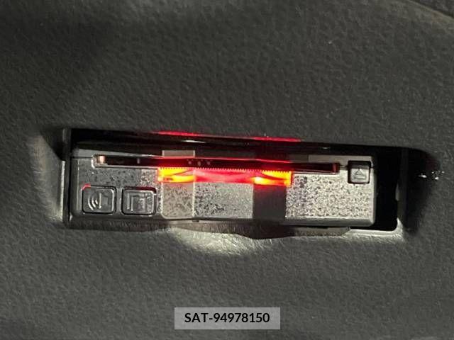 Toyota C-HR 2018-05 346463-6