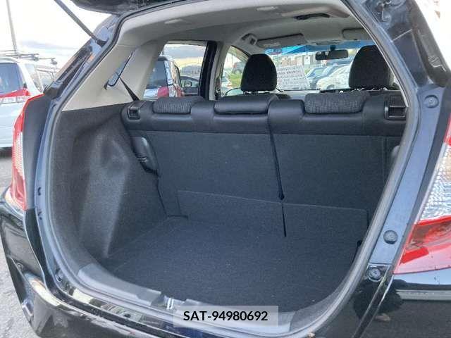 Honda FIT 2014-09 221643-16