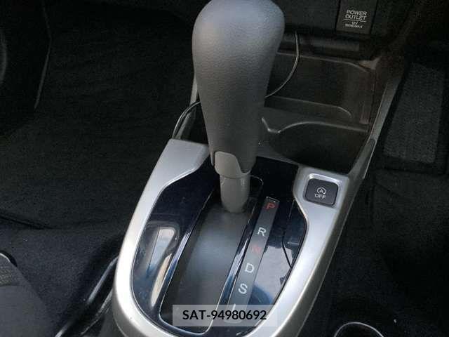 Honda FIT 2014-09 221643-5