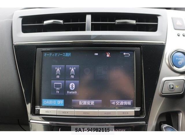 Toyota PRIUS ALPHA 2015-10 282431-3