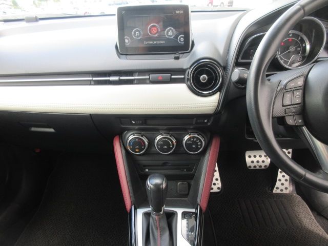 Mazda CX-3 2015-06 8246-11