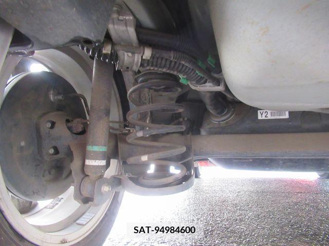 Toyota AQUA 2018-05 261088-29