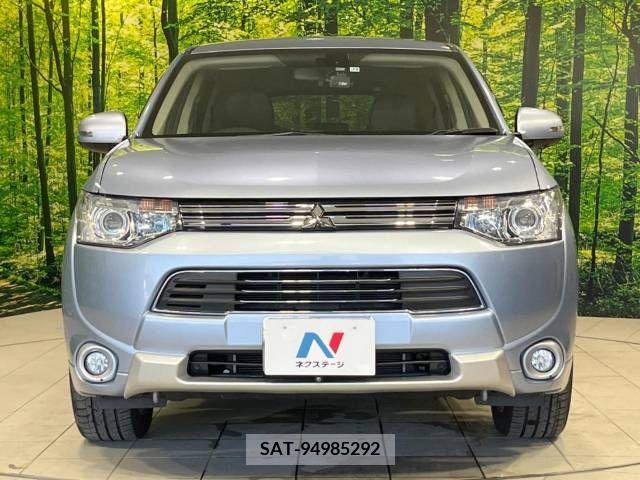 Mitsubishi OUTLANDER PHEV 2013-12 365915-14