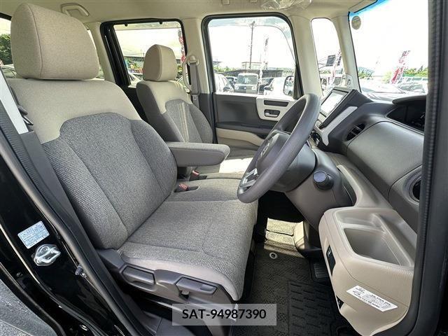 Honda N BOX 2019-04 279724-15
