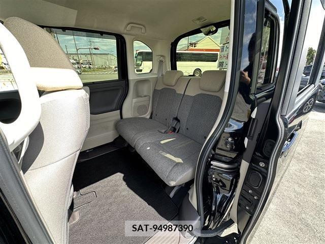 Honda N BOX 2019-04 279724-18