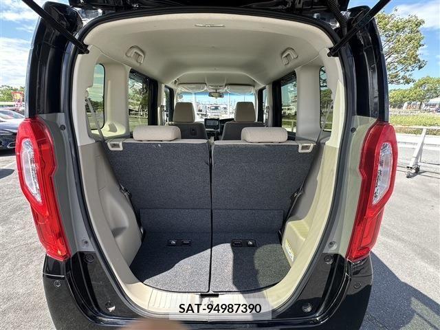 Honda N BOX 2019-04 279724-19