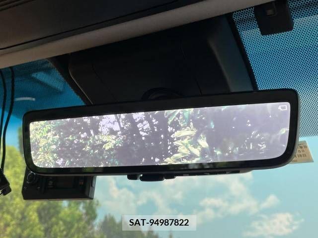 Toyota ALPHARD 2022-09 299570-6