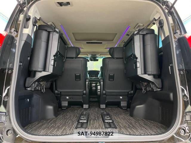 Toyota ALPHARD 2022-09 299570-11