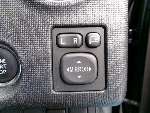 Toyota PORTE 2012-10 3340-15