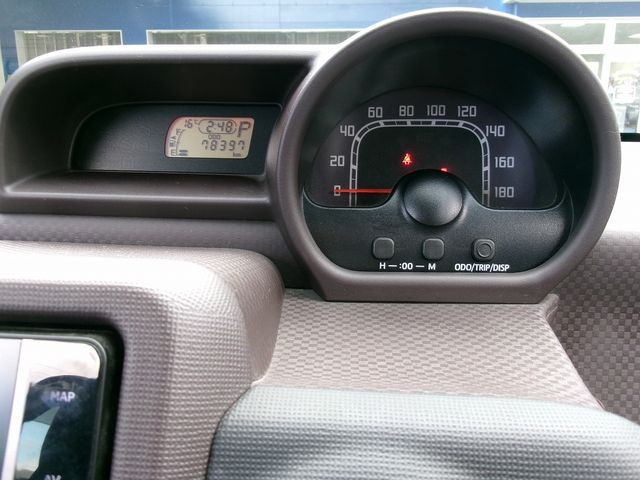 Toyota PORTE 2012-10 3340-7