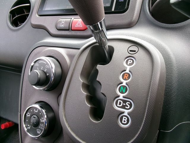 Toyota PORTE 2012-10 3340-11