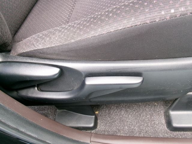 Toyota PORTE 2012-10 3340-17