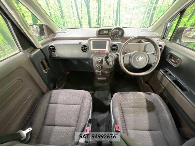 Toyota SPADE 2013-02 338376-1