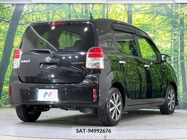 Toyota SPADE 2013-02 338376-17