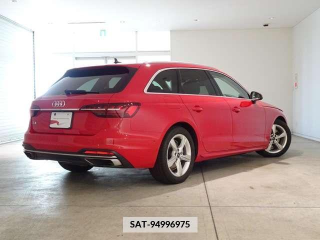 Audi A4 2021-05 380032-1