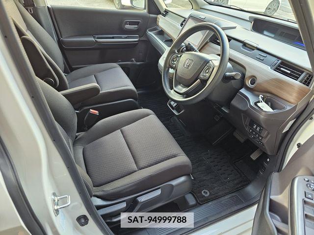 Honda FREED 2020-05 360612-4