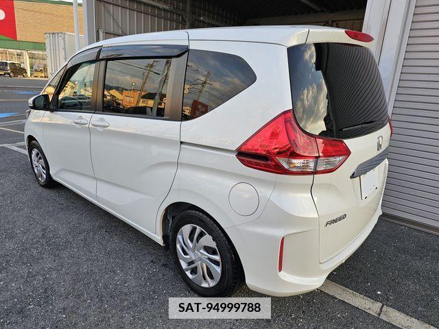 Honda FREED 2020-05 360612-1