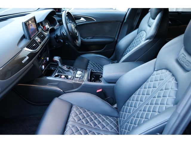 Audi S6 2018-03 28657-10