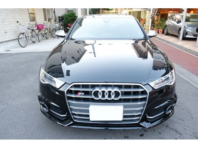 Audi S6 2018-03 28657-3