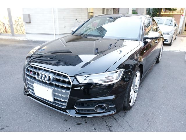 Audi S6 2018-03 28657-4