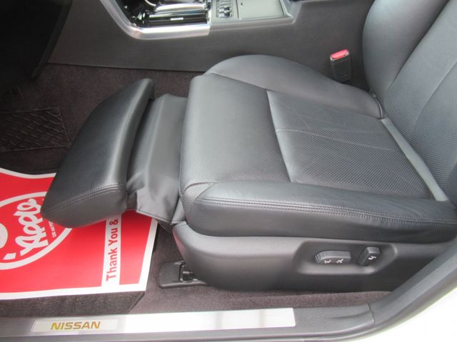 Nissan FUGA 2007-09 186284-9