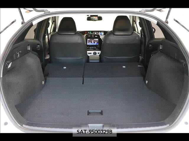 Toyota PRIUS 2018-04 366641-19