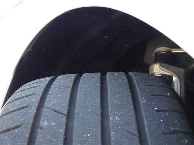 Lexus IS 2021-11 194067-16