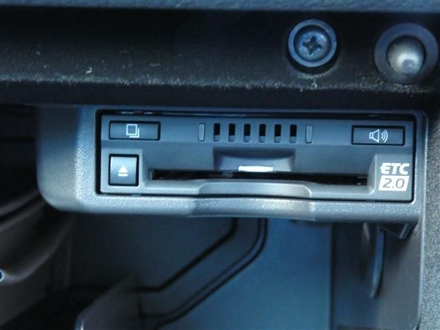 Lexus IS 2021-11 194067-15