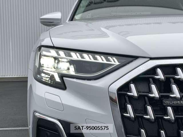 Audi A8 2023-03 245946-10