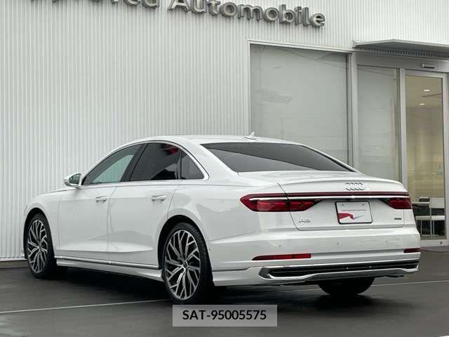 Audi A8 2023-03 245946-7