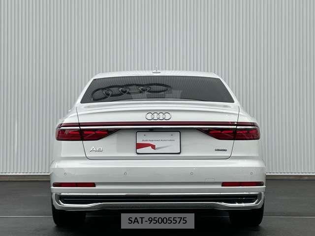 Audi A8 2023-03 245946-6