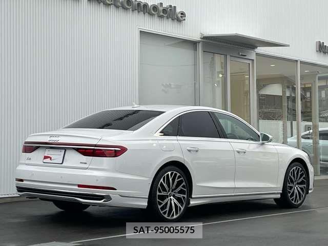 Audi A8 2023-03 245946-5