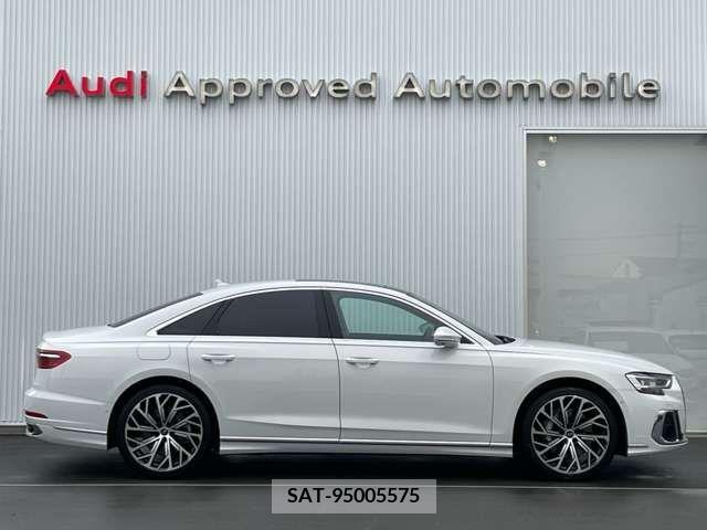 Audi A8 2023-03 245946-4