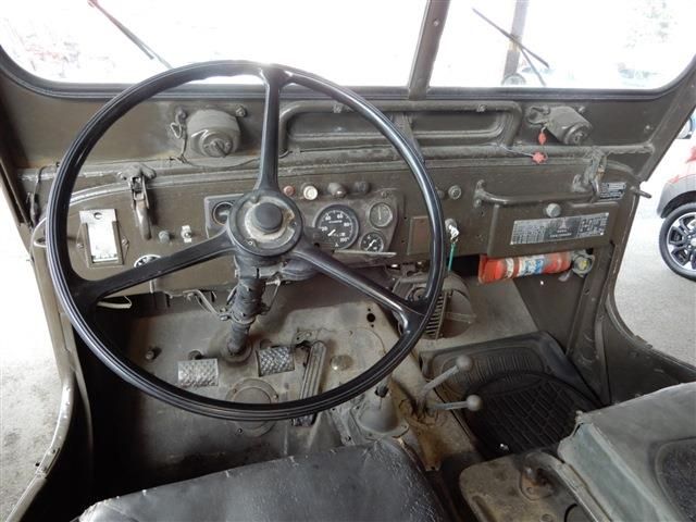 Mitsubishi JEEP 1959-01 683-17