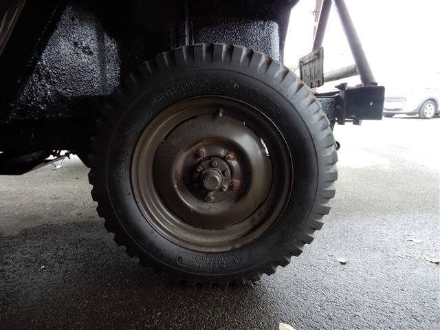 Mitsubishi JEEP 1959-01 683-12