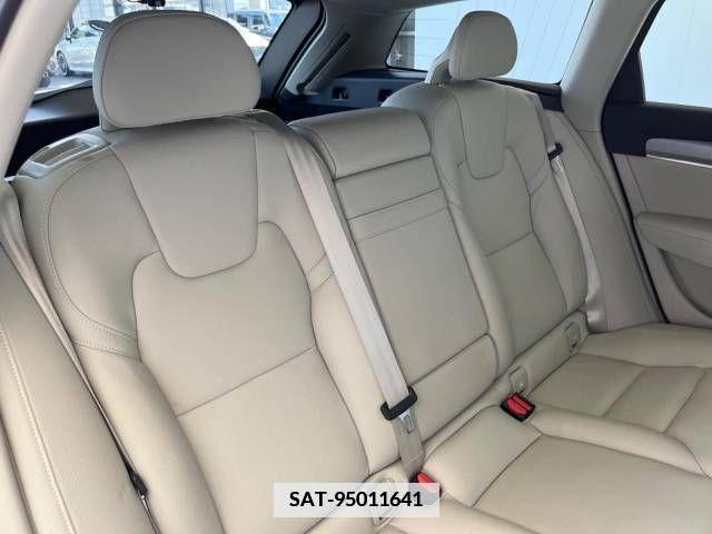 Volvo V90 2018-12 342668-12