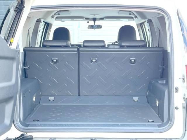 Toyota FJ CRUISER 2017-11 195940-10