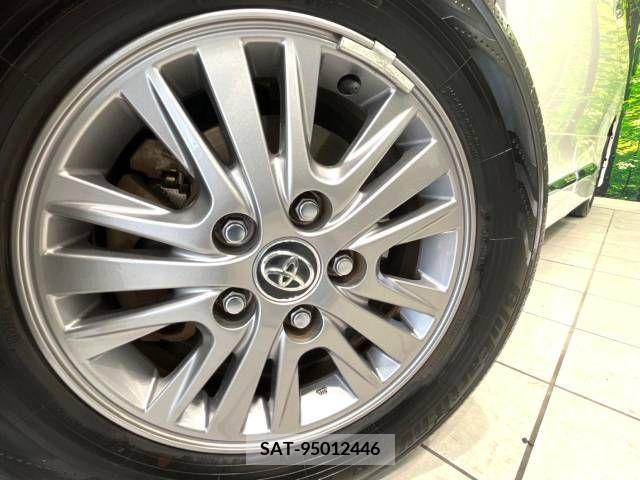 Toyota ESQUIRE 2015-04 228177-10