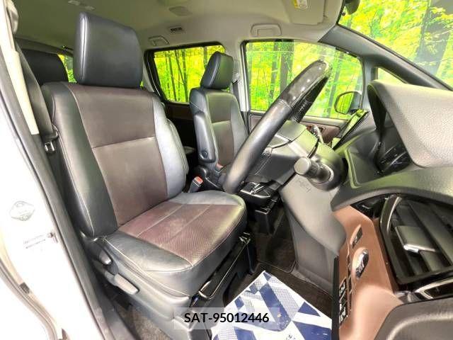 Toyota ESQUIRE 2015-04 228177-11