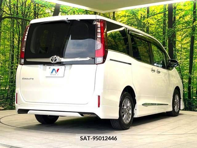 Toyota ESQUIRE 2015-04 228177-18