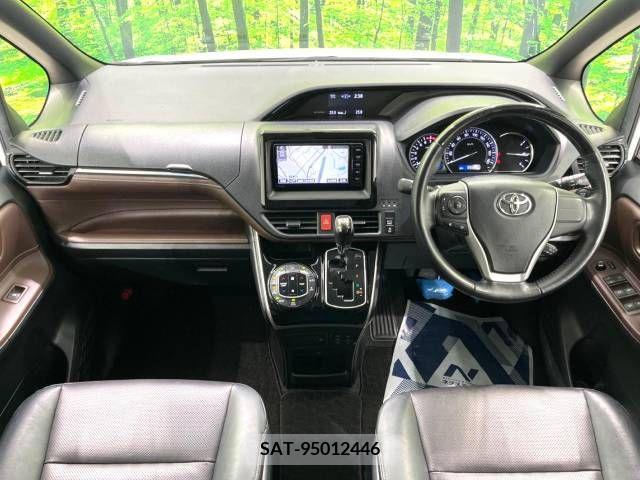 Toyota ESQUIRE 2015-04 228177-1